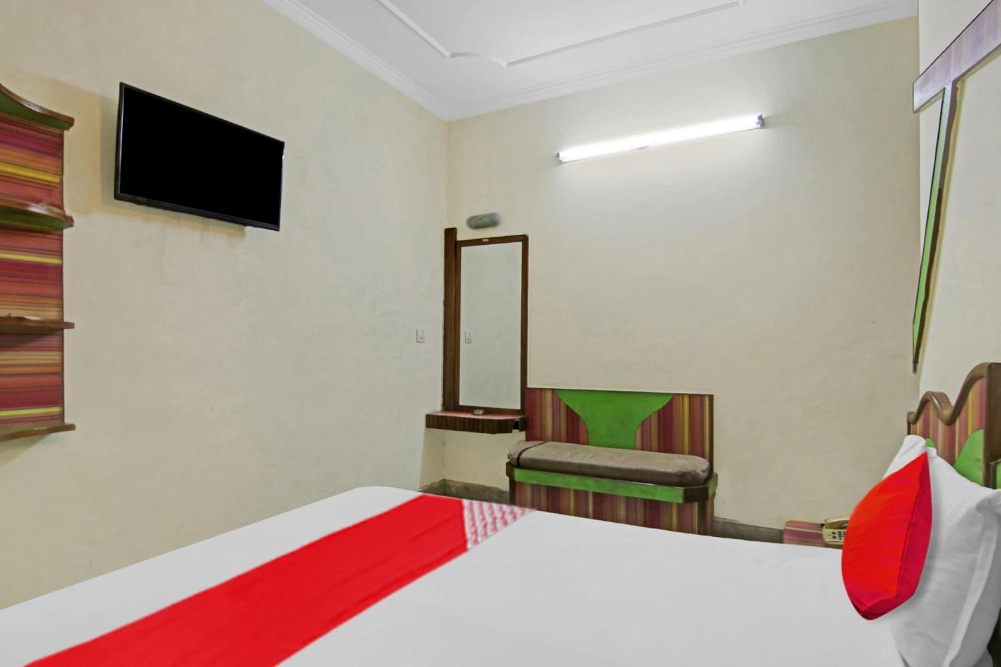 Hotel O Rak International New Delhi Exterior photo