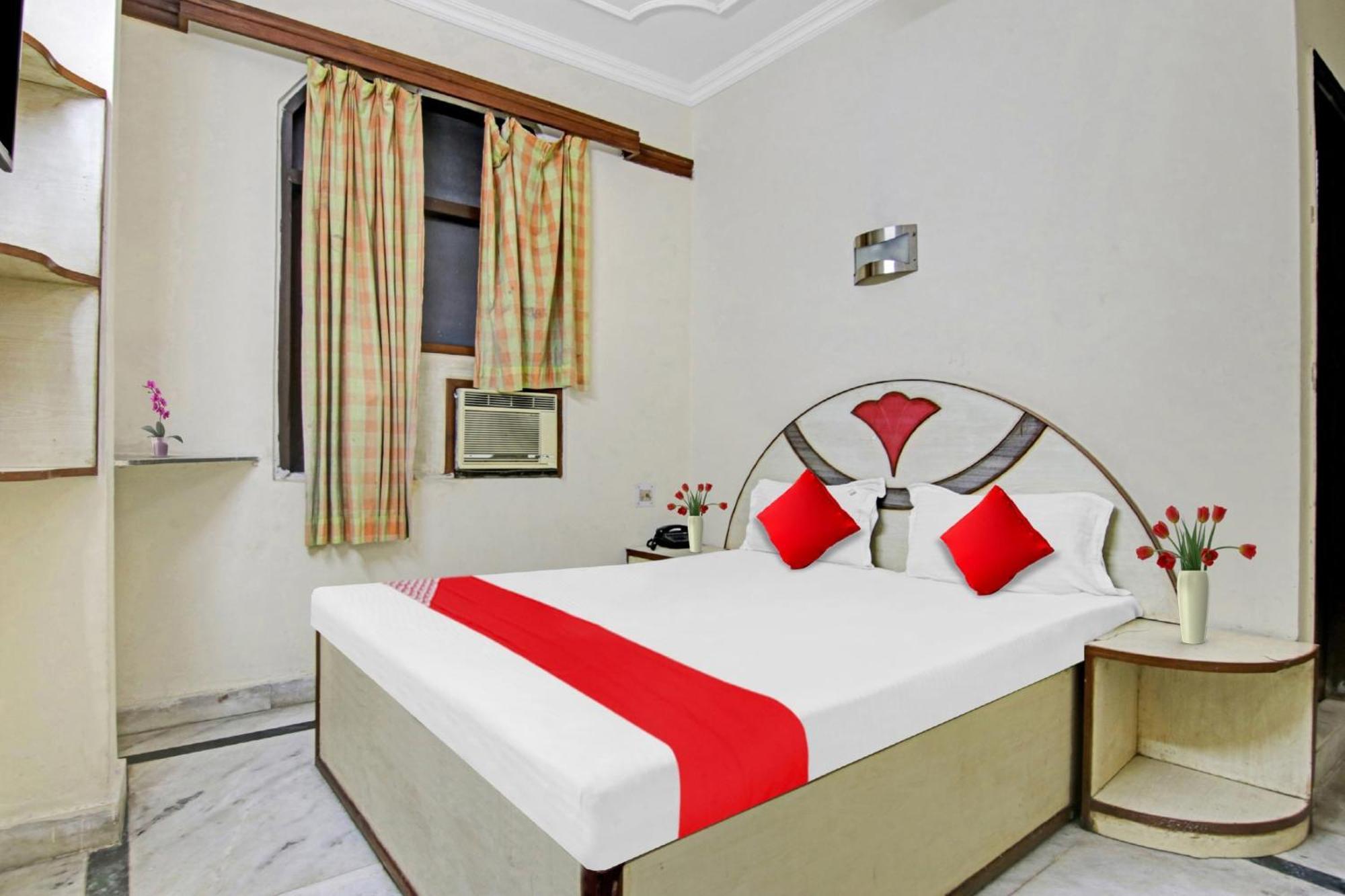 Hotel O Rak International New Delhi Exterior photo